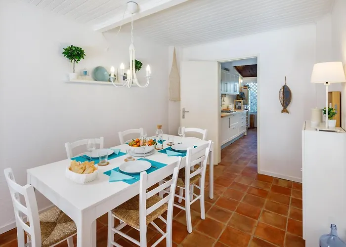 Pura Vida Falesia By The Portuguese Butler *